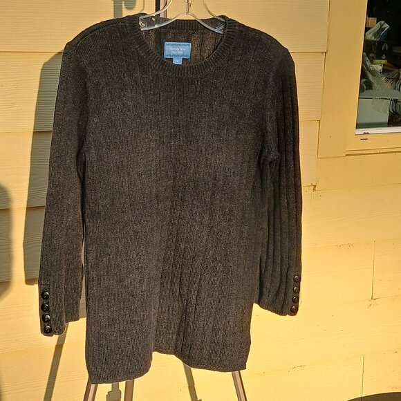 Simply Vera  Dark Grey Cotton Blend Sweater Long Sleeve Buttons onthe Cuffs SzL - Picture 2 of 6